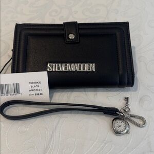 Steve Madden Black Wristlet Wallet